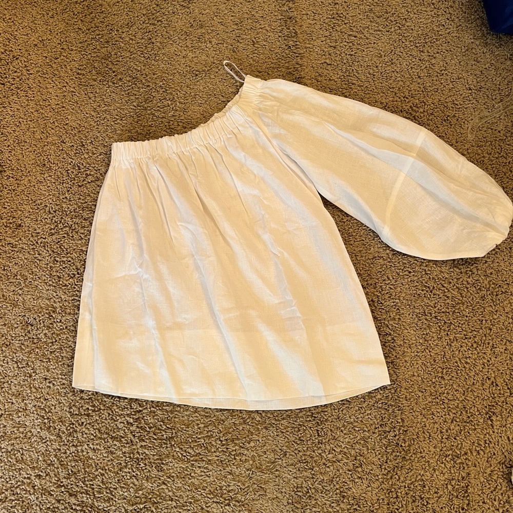 DISSH one shoulder linen top